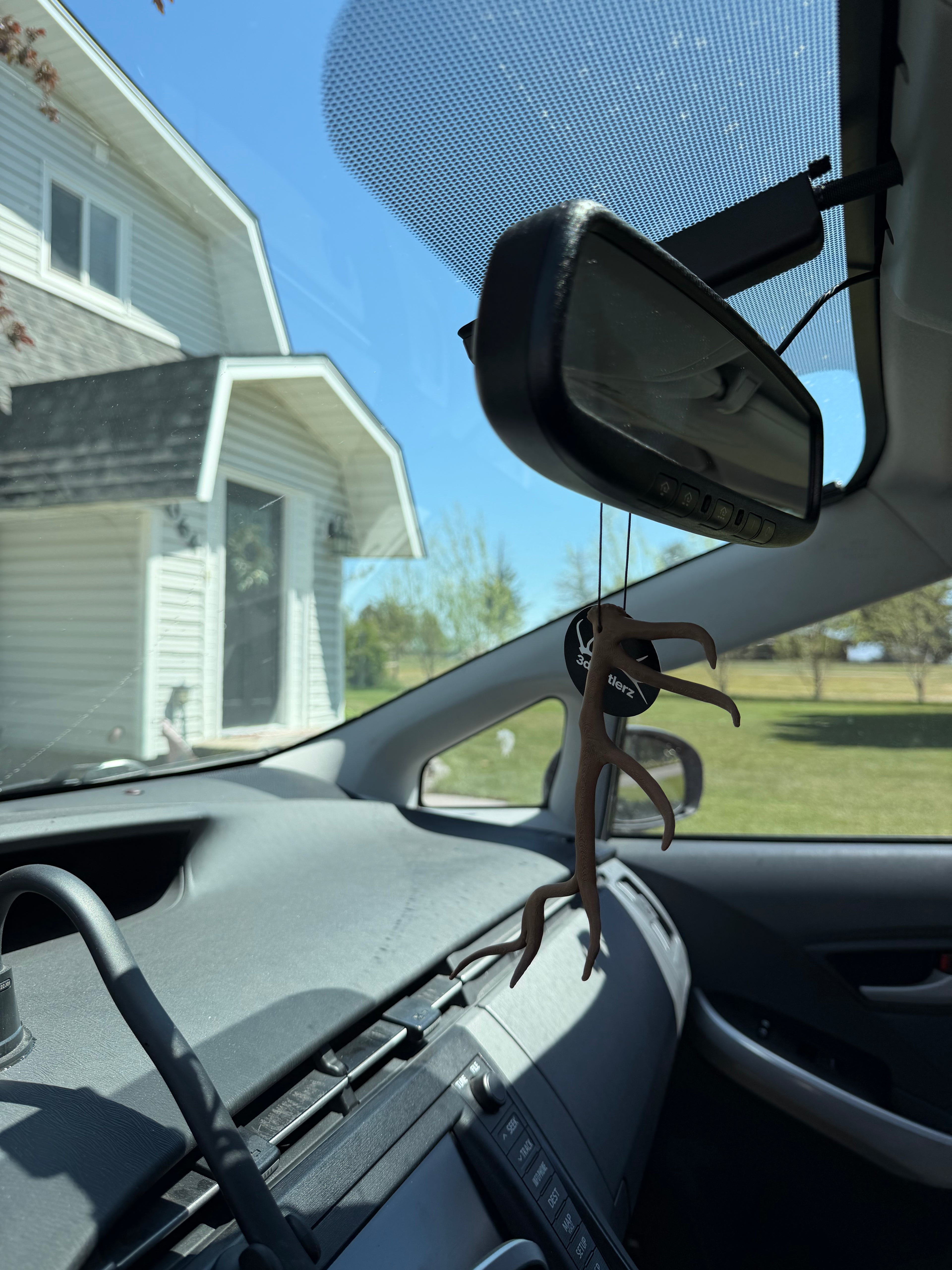 Custom mini antler hanger